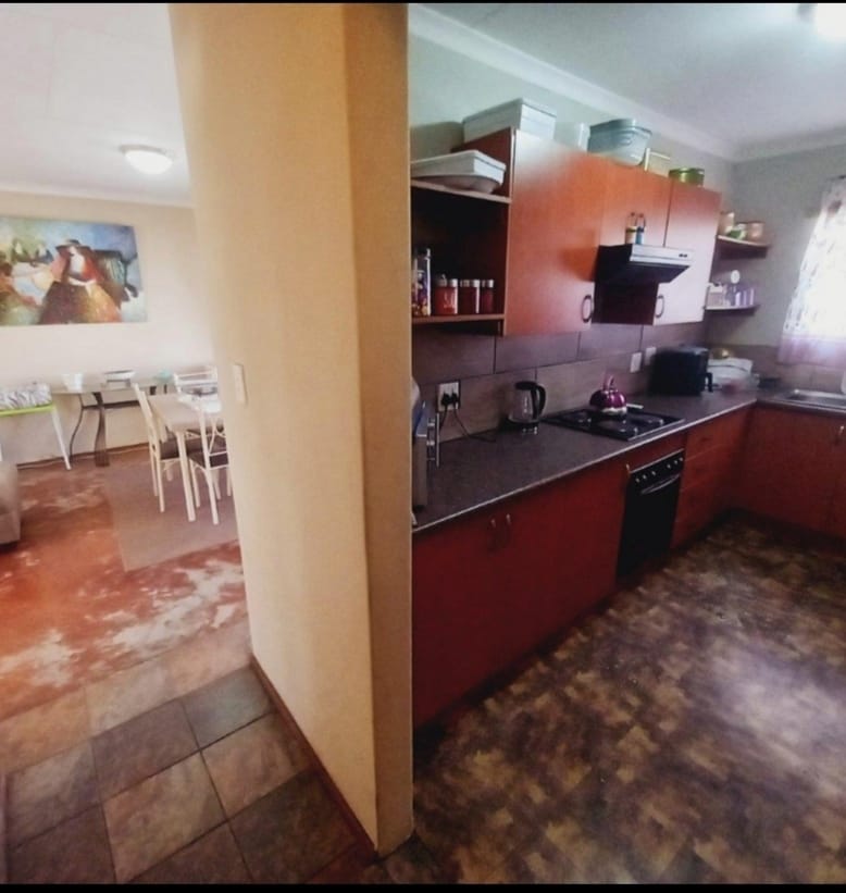2 Bedroom Property for Sale in Vaalpark Free State